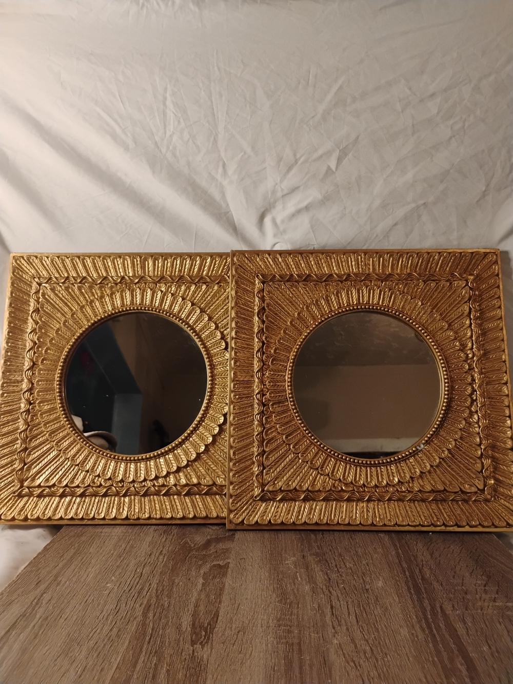 Vintage Ornate Layered Feathered Motif Mirror Set